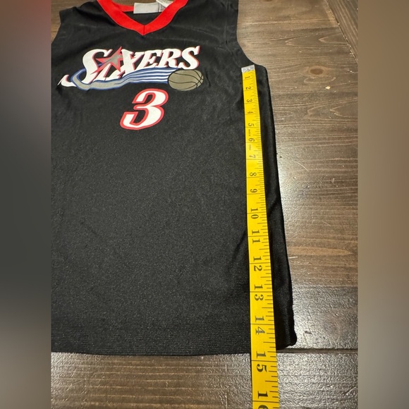 Allen Iverson Philadelphia 76’ers NBA Jersey - Picture 5 of 6